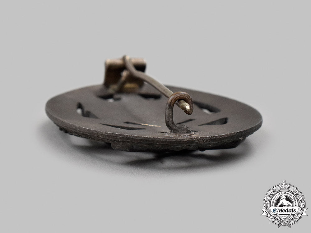 germany,_wehrmacht._a_general_assault_badge_045_m21_mnc9872