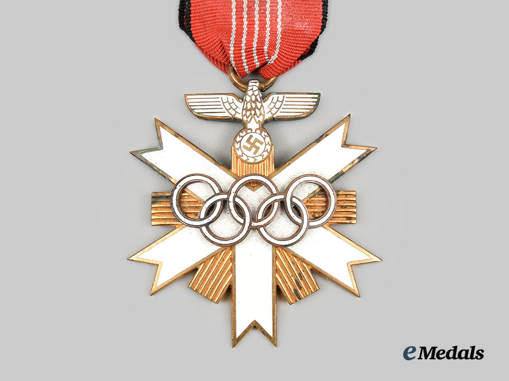 germany,_third_reich._a_german_olympic_games_decoration,_ii_class_055_ai1_8909_1