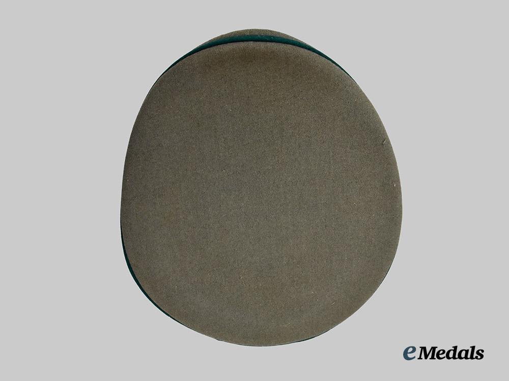 germany,_heer._a_beamter_auf_kriegsdauer_visor_cap,_owner-_attributed,_by_e_r_e_l_056__a_i25