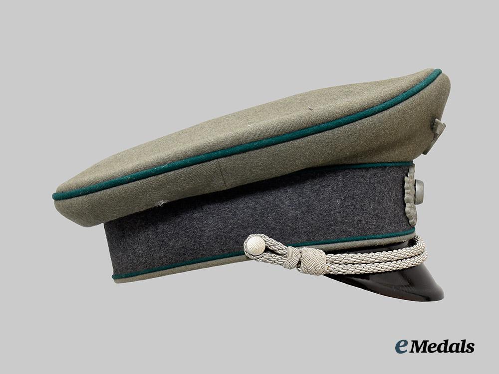 germany,_heer._a_beamter_auf_kriegsdauer_visor_cap,_owner-_attributed,_by_e_r_e_l_060__a_i25