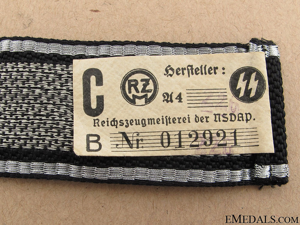 waffen-_ss"_der_führer"_officer’s_cufftitle_108.jpg507dc0b11a100