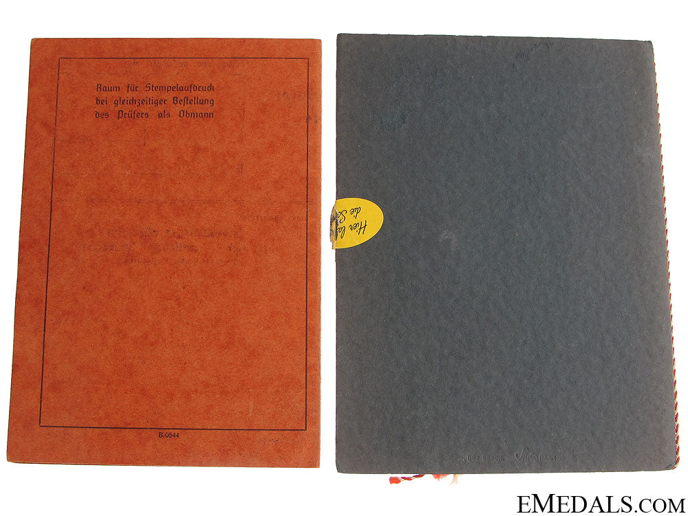 a_pair_of_german_id_booklets_10.jpg5184102d09236