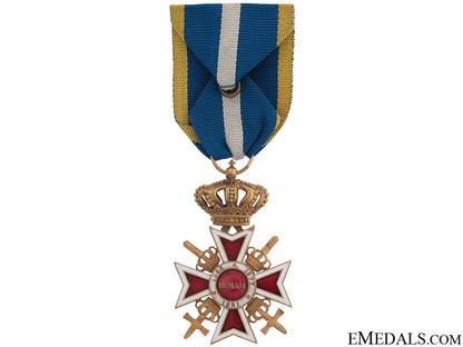 order_of_the_romanian_crown_with_swords_10.jpg51fc03c97d2c3