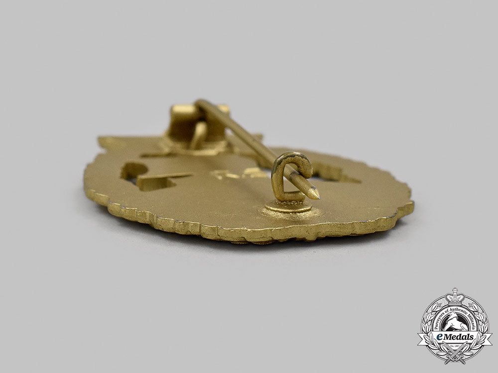 germany,_kriegsmarine._an_auxiliary_cruiser_war_badge,_by_rudolf_souval_10_m21_mnc7177_2_1_1