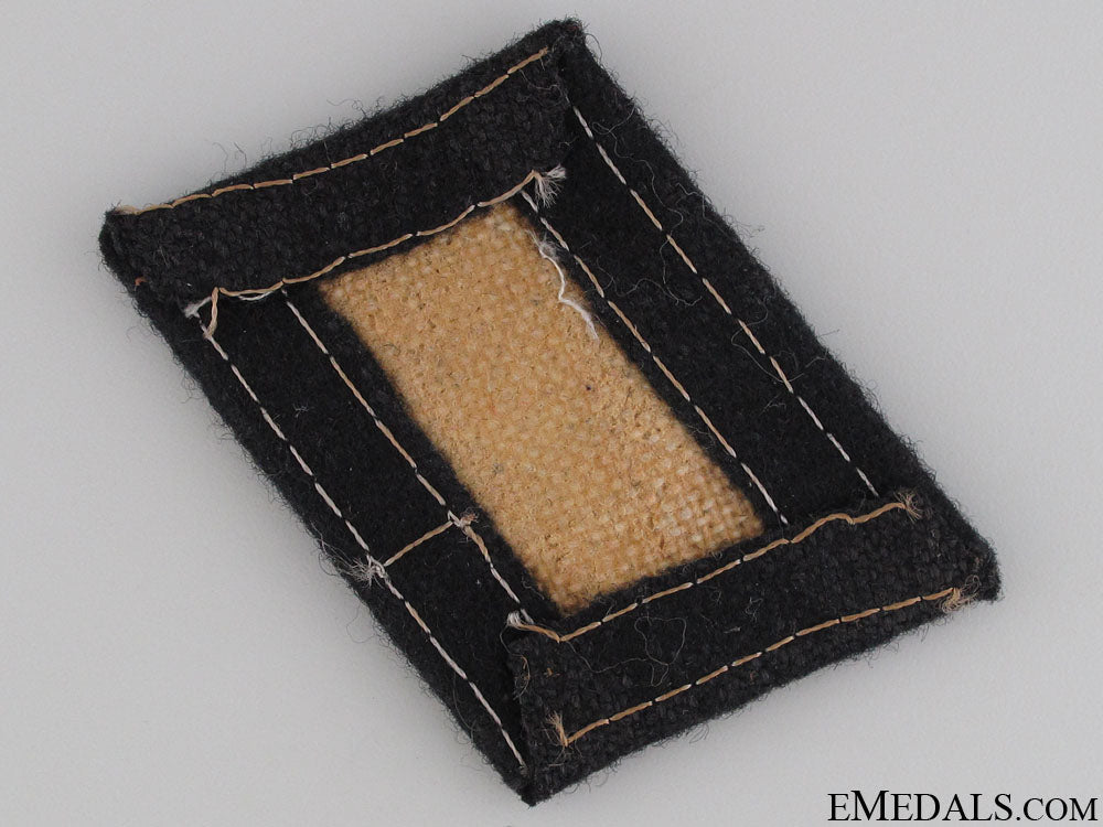 ss_em/_ncos_totenkopf_collar_tab_113.jpg526197afd3c1d