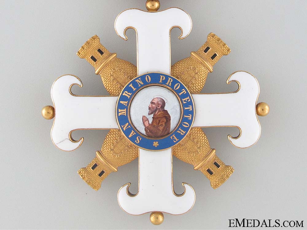 order_of_san_marino-_military_commander's_cross_11.jpg52cc369e3ef72