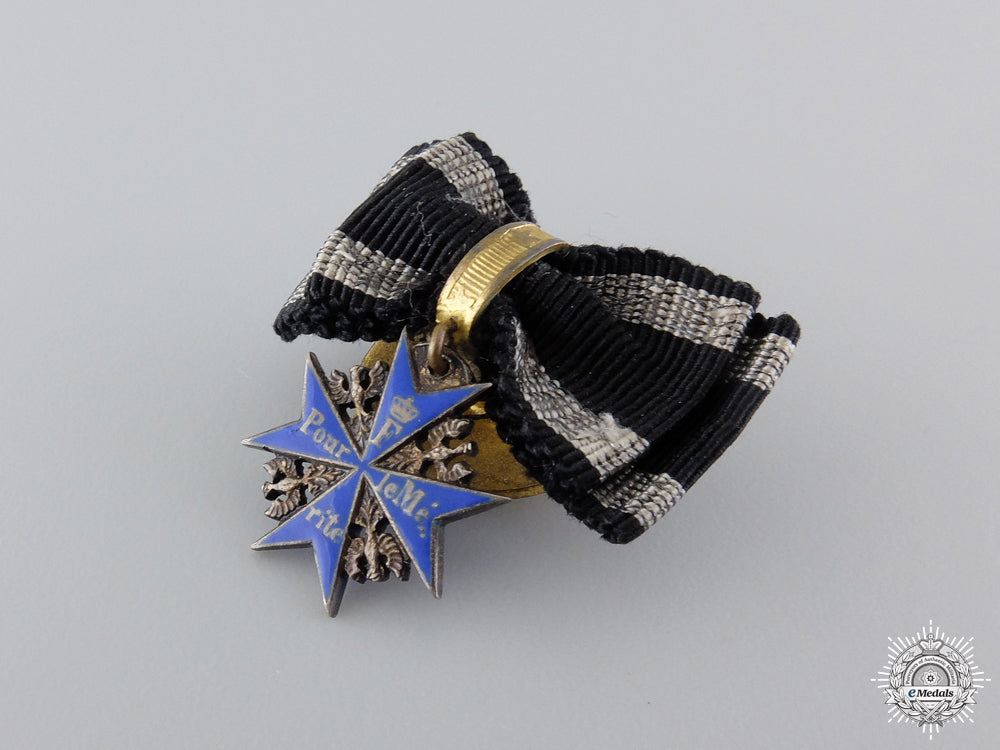a_german_imperial_friedländer_pour_le_merite_with_cased_awards_11.jpg547dffef2b34c