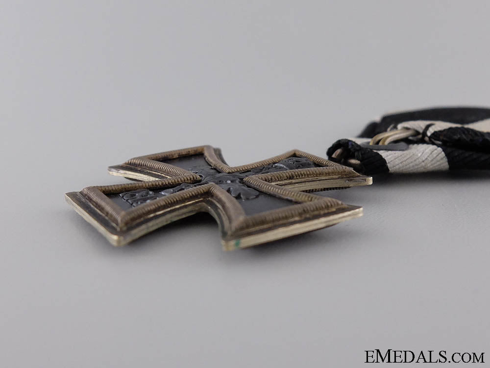 a_rare_prizen_iron_cross_second_class1914_11.jpg53d66ba5267e1