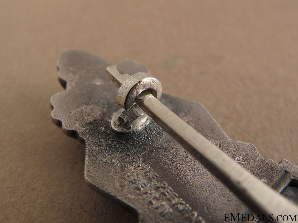 close_combat_clasp-_silver_grade-_fll_11.jpg5159e79d894e1