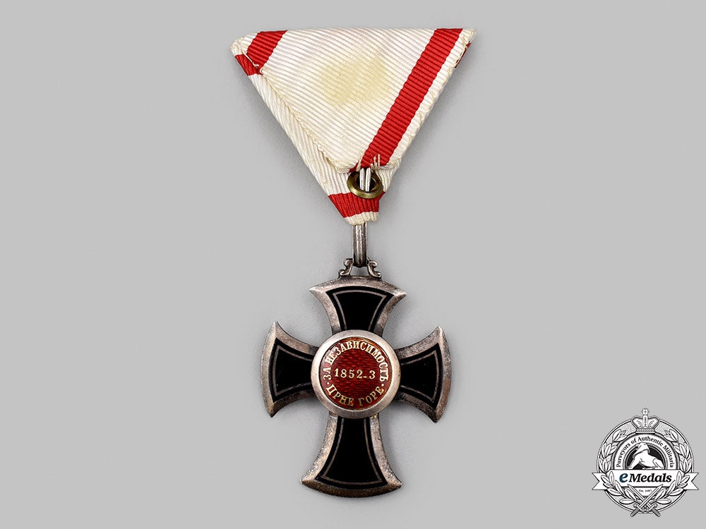 montenegro,_kingdom._an_order_of_danilo_i,_v_class_knight,_c.1900_11_m21_mnc2321_1_1