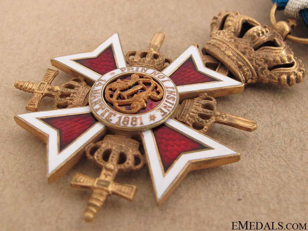 order_of_the_romanian_crown_with_swords_12.jpg51fc03dc77ba8