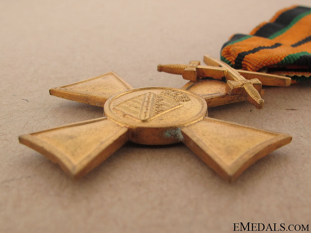 saxon_wwi_veteran’s_cross_w/_swords_13.jpg5076c60f8f198