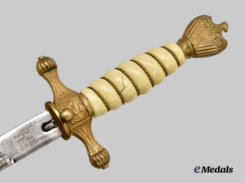 germany,_kriegsmarine._an_officer’s_dress_dagger,_by_carl_eickhorn_147__a_i25