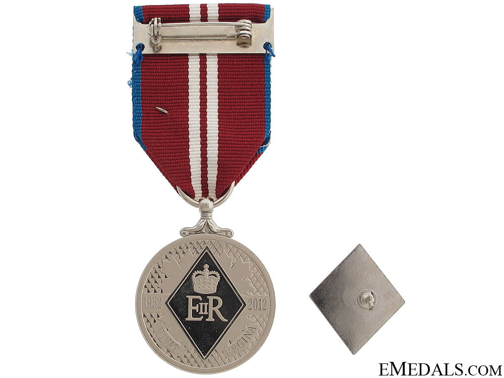 queen_elizabeth_ii_diamond_jubilee_medal_14.jpg51c30e8986c7c