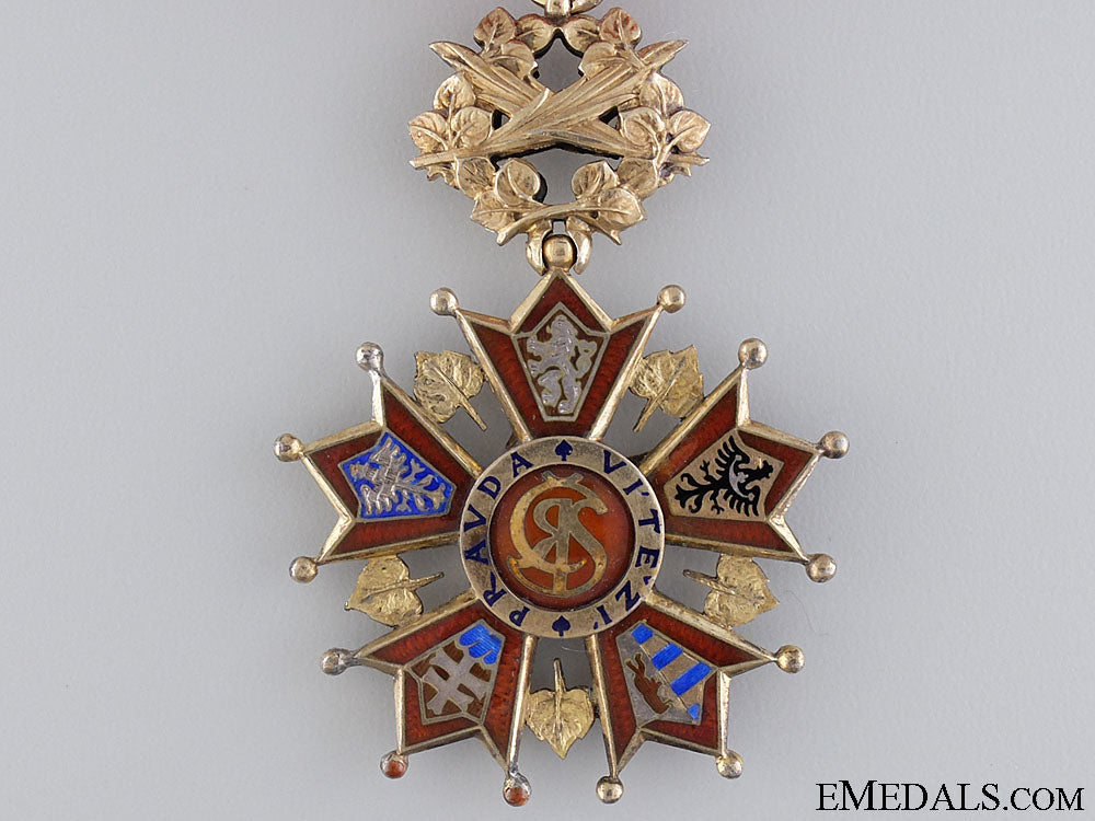 a_czechoslovakian_order_of_the_white_lion;4_th_class_for_officers_14.jpg543e9322d1471