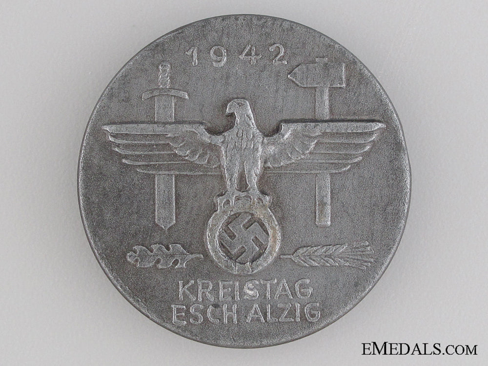 1942_war_day_tinnie_1942_war_day_tin_530cc1326d4b0