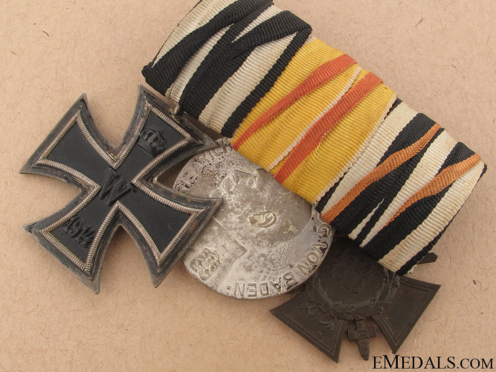 wwi_veteran's_group_of_three_19.jpg50c10bbc8a9e6