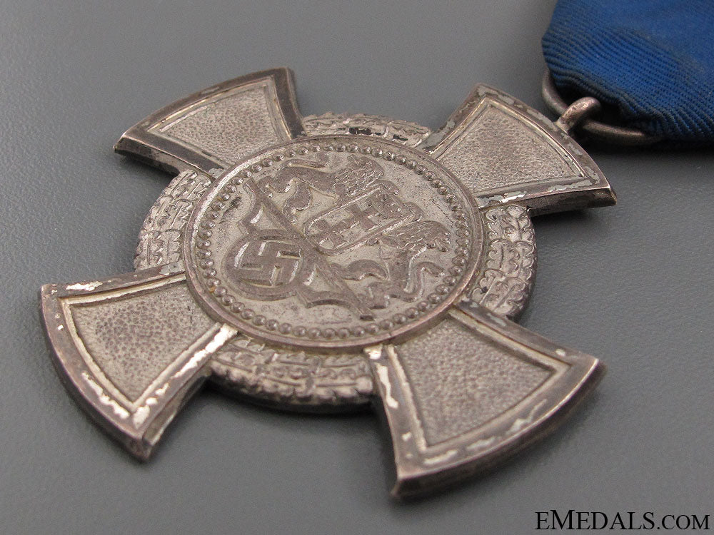 a_rare_danzig_faithful_service_cross_19.jpg52055130e89c3