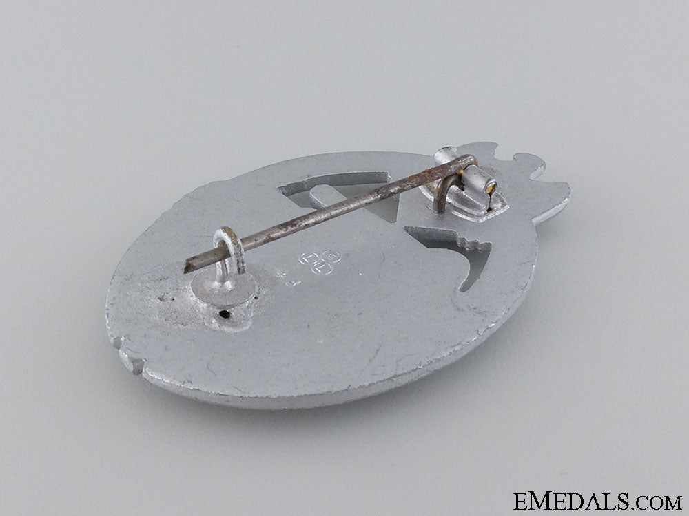 a_mint_silver_grade_tank_badge_by_friedrich_linden_20.jpg546e2169199f0