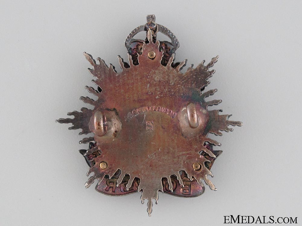 the_border_regiment_officer's_forage_cap_badge_20.jpg52f8dca75bebe