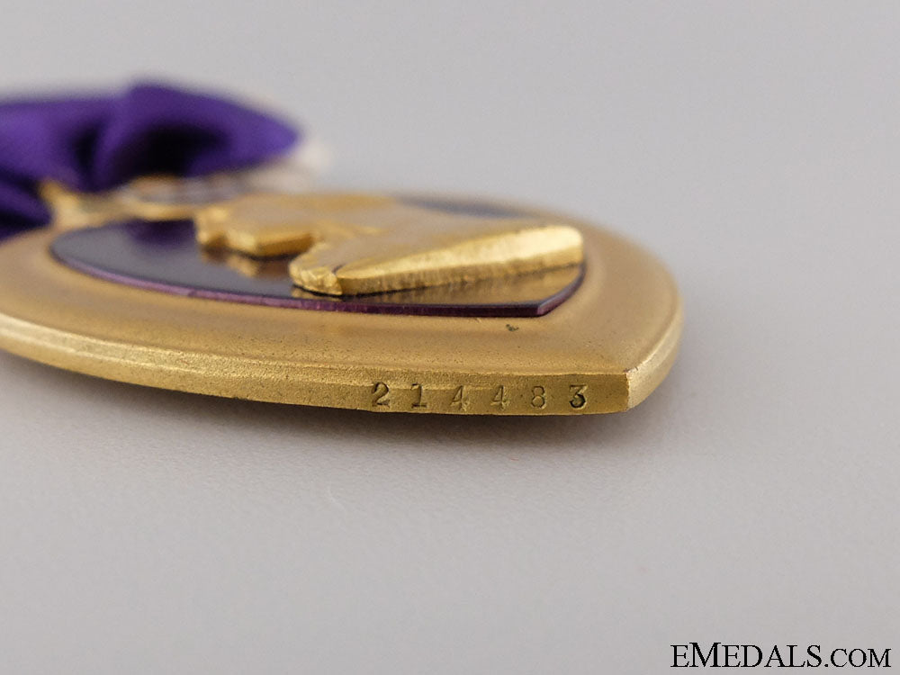 a_second_war_american_purple_heart;_numbered_21.jpg543d644635602