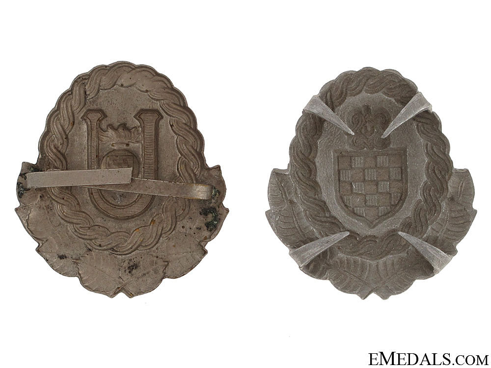 ustasha&_army_officer's_cap_badges_21.jpg5124fcc012546