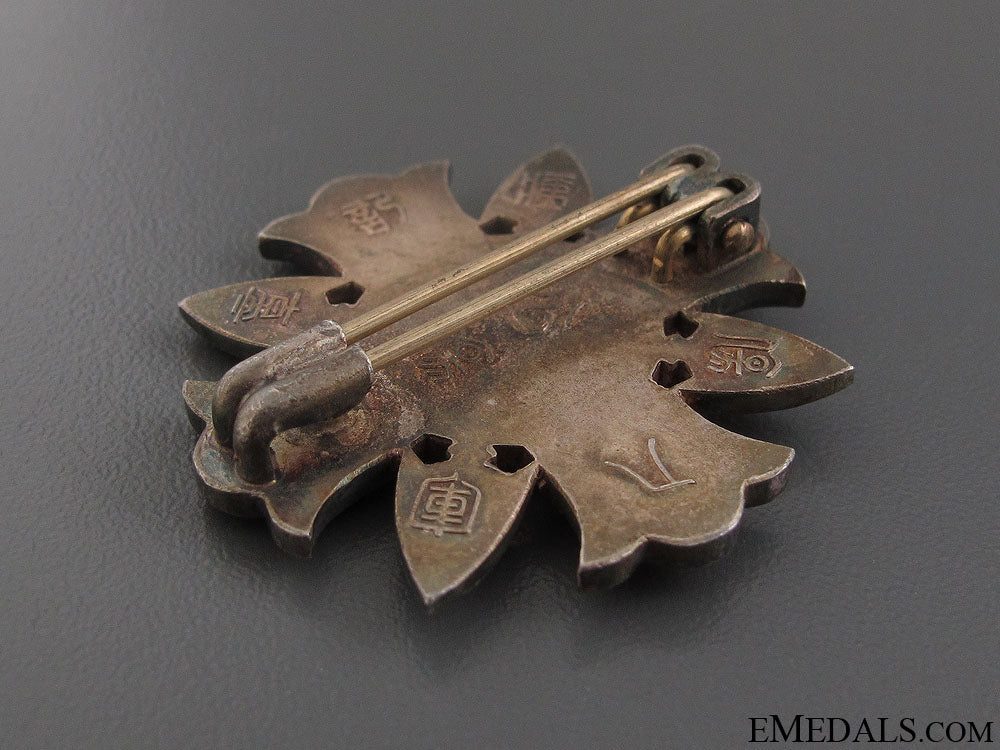 japanese_military_wound_badge_21.jpg5203f898ad972