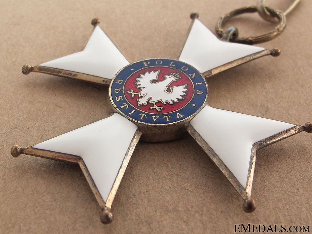 order_of_polonia_restituta_22.jpg5109779f6ad03
