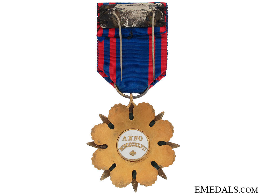 order_of_pius_ix-_knight's_badge_24.jpg51fc23250656e