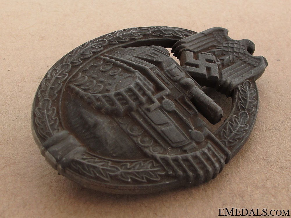 tank_badge-_bronze_grade_262.jpg510a774a1d3b6