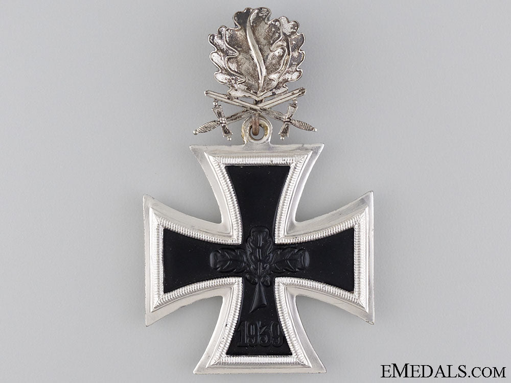 a_federal_republic_knight's_cross_of_the_iron_cross;1957_issue_2.jpg543d417dd07e6