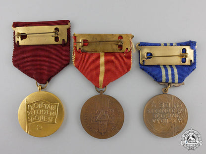 three_socialist_czechoslovakia_medals&_awards_2.jpg55bd13bf52192