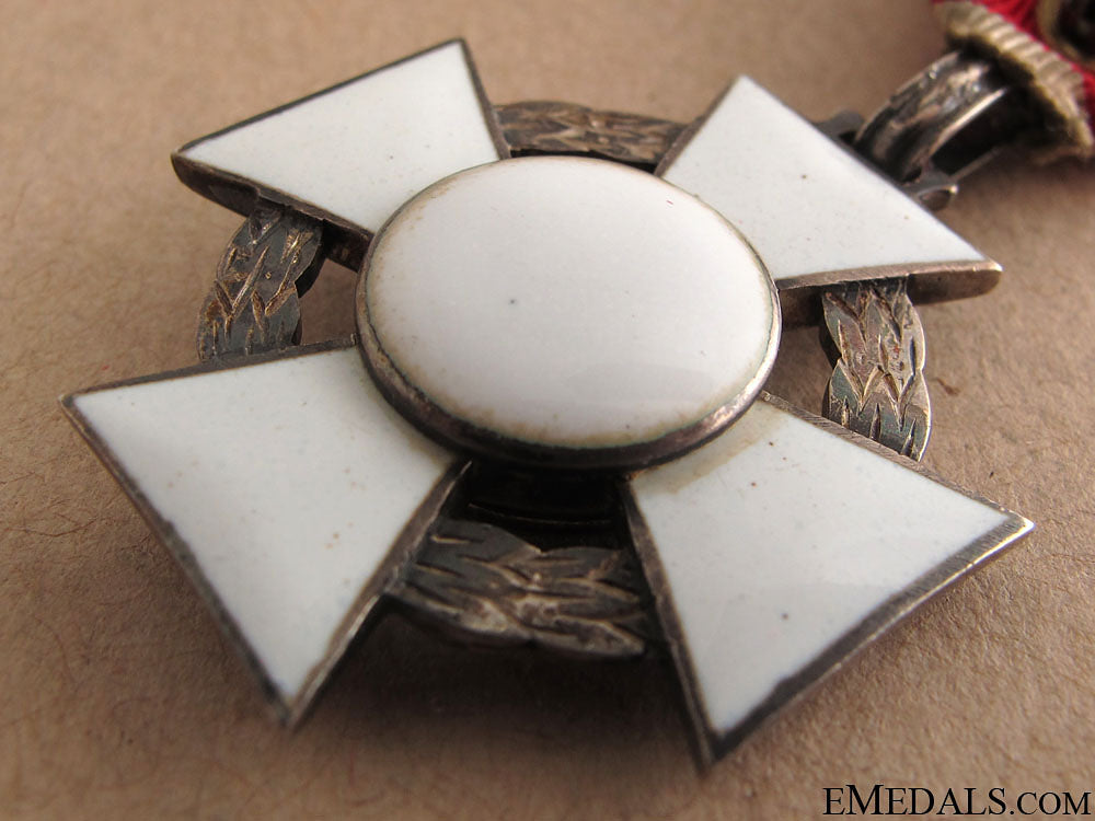 military_merit_cross_with_war_decoration_by_mayer_34.jpg5159da706555d