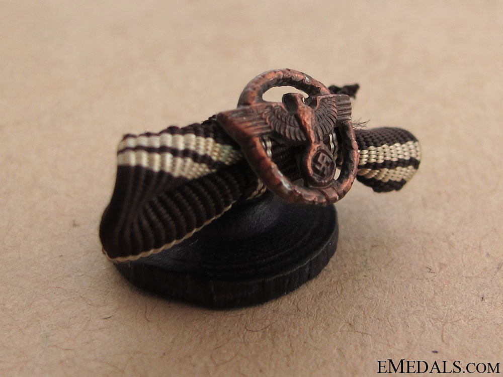 miniature_nsdap_award_34.jpg511668714ce5b