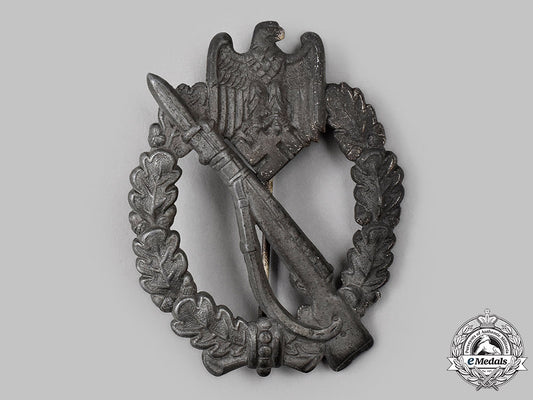 germany,_wehrmacht._an_infantry_assault_badge,_silver_grade_354_m21_mnc0475