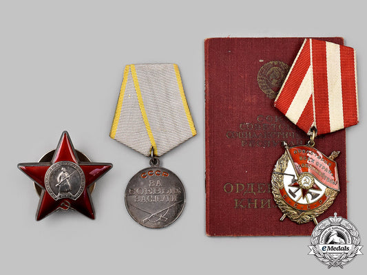russia,_soviet_union._a_mixed_lot_of_awards_to_nikolai_fedorovich_novaev_367_m21_mnc0494_1