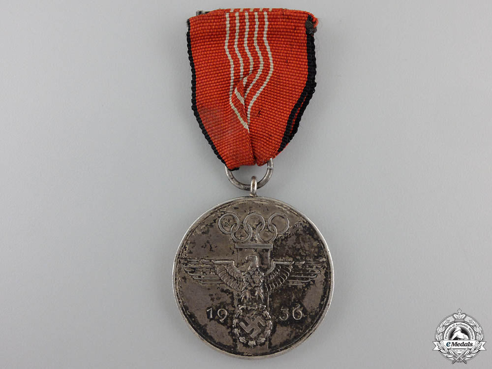 a1936_berlin_summer_olympic_games_medal_with_case_36.jpg55bd03252d10d