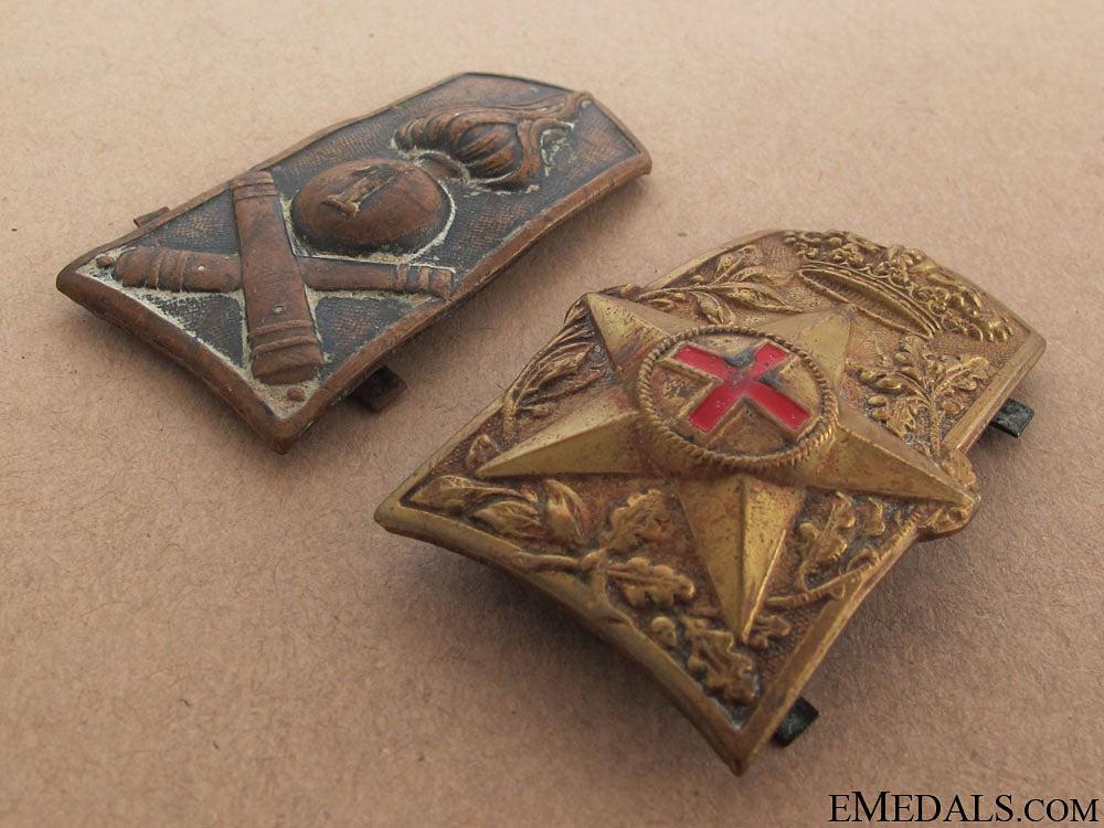 two_italian_hat_badges_37.jpg51069a3c3ad76