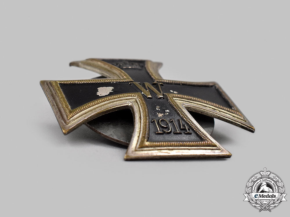 germany,_imperial._a1914_iron_cross_i_class_39_m21_mnc1147
