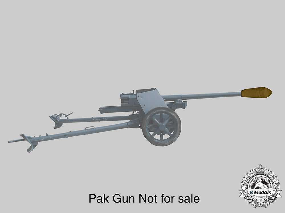 germany,_wehrmacht._a_tropical_field_gun_barrel_cover_39_m21emedals_003_2_1