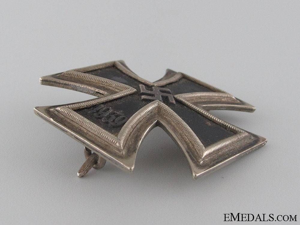 iron_cross_first_class1939_by_juncker_3.jpg52cda6c03ce5d