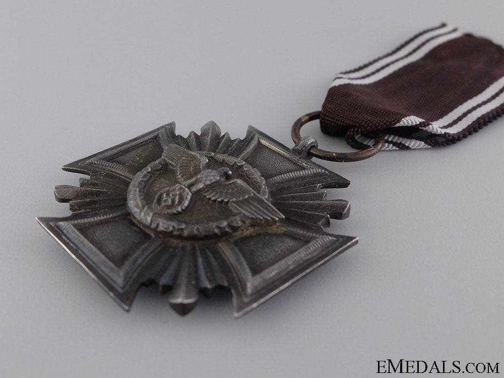 an_nsdap_faithful_service_decoration;3_rd_class_3.jpg543eb1b89faa8
