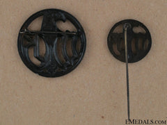 Wehrmacht Insignia For Wehrmachtsgefolge