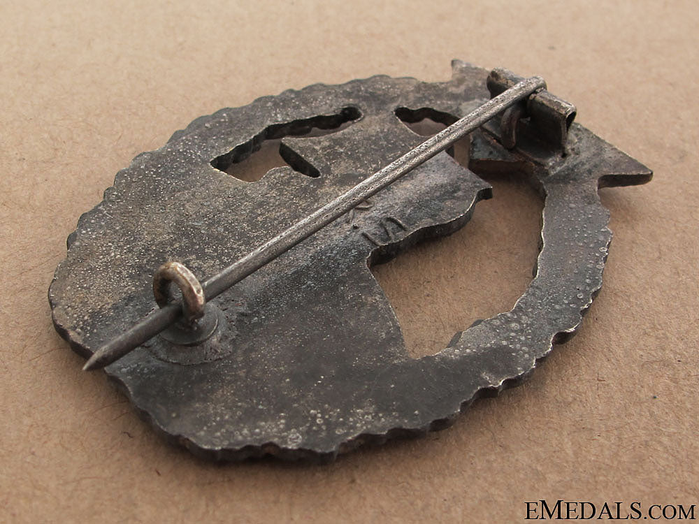 naval_auxiliary_cruiser_war_badge_42.jpg50f705b93ebc2