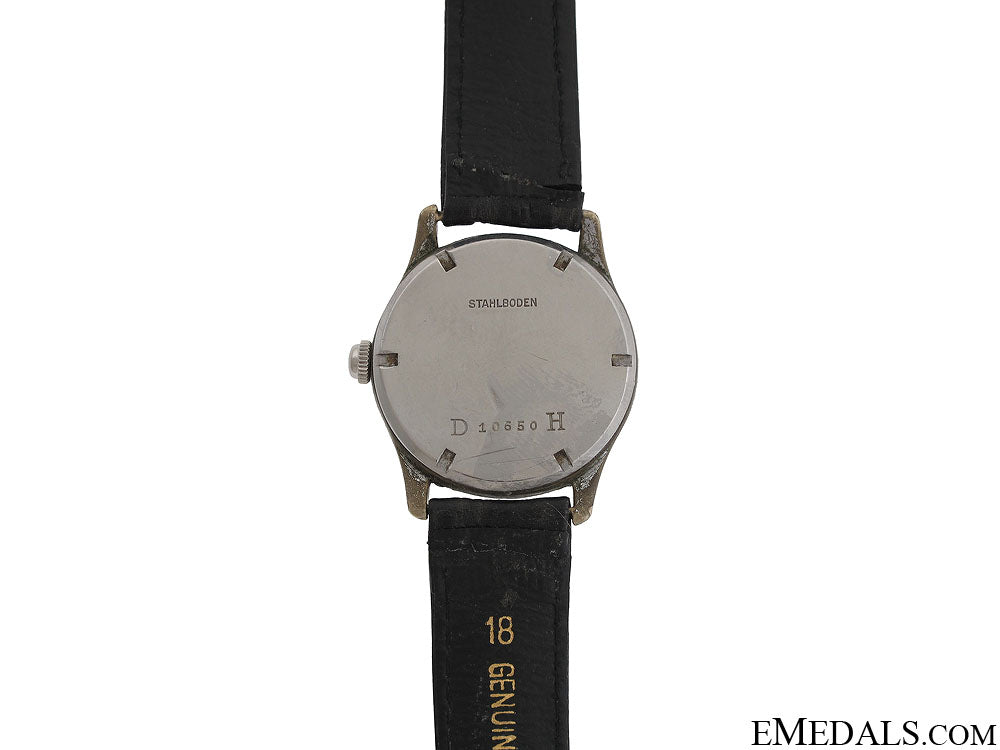 arsa_wehrmacht_army_wrist_watch_43.jpg51e04f0e7069a