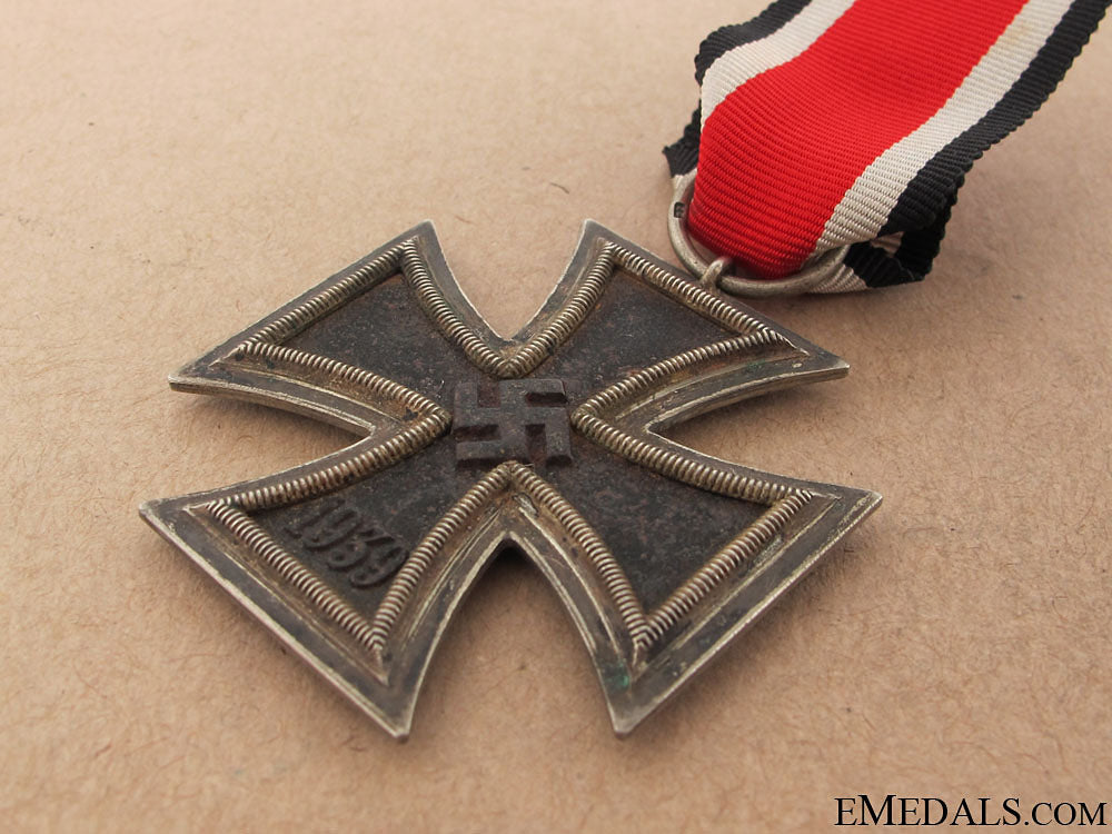 iron_cross2_nd_class1939-_marked27_45.jpg50e6f66144fb6