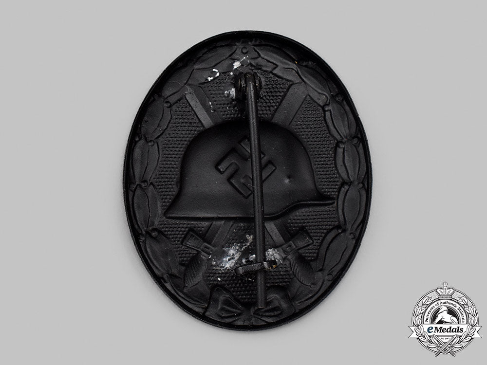 germany,_wehrmacht._a_black_grade_wound_badge,_with_ldo_case_48_m21_mnc4923