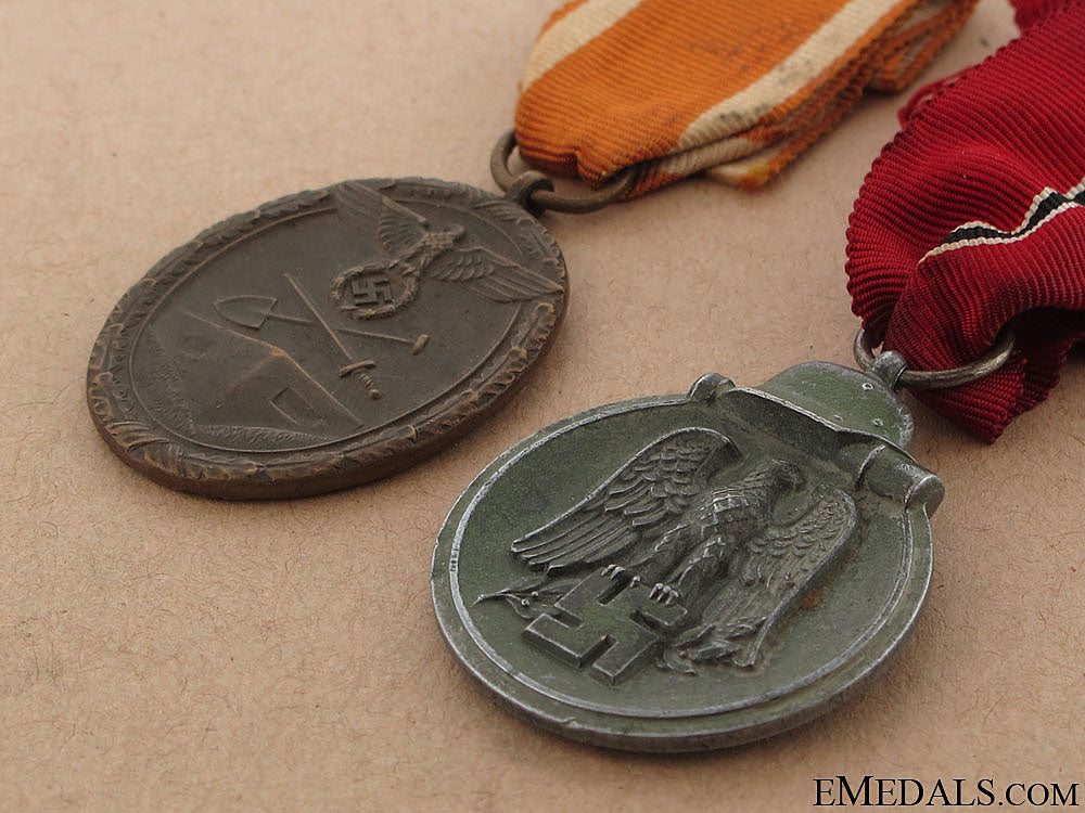 east_medal&_west_wall_medal_pair_49.jpg508fd53e38ae2
