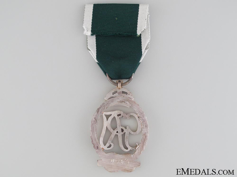 a1943_royal_naval_reserve_decoration_4.jpg531b5624b30f7