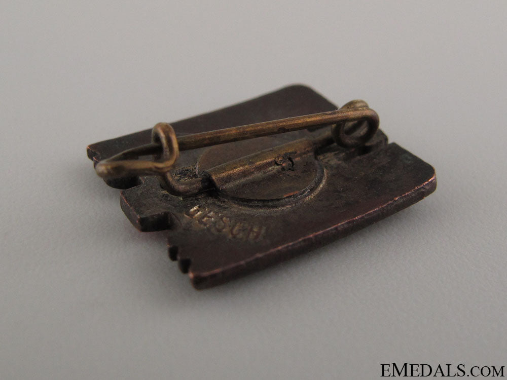 german_red_cross_membership_pin_51.jpg5261803ea16f8